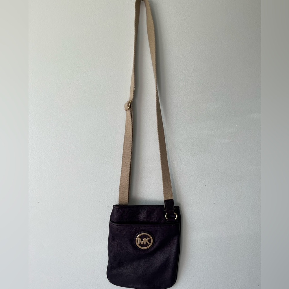 MK Michael Kors Authentic Plum Purple CrossBody Canvas Adjustable Strap
